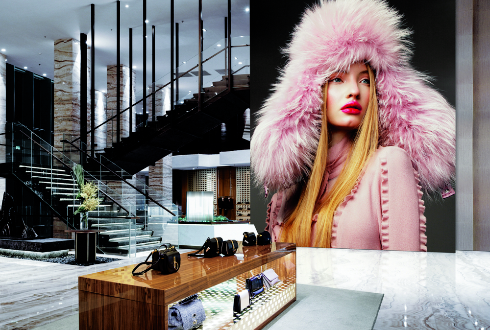 ISE_2022_MicroLED_main2F